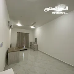  8 فيلا للإيجار في العامرات مع حوض سباحه بسعر خيالي Villa for rent in Al Amerat with a swimming pool