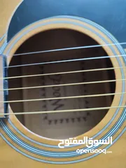  6 Gitar جيتار للبيع