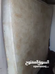 2 تخت مزوج وفرشة اقرا الوصف