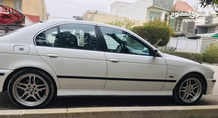  13 بي ام صقر BMW e39