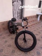  3 CASHAD E-BIKE  60v 1500w  Note: There is no charger, and it has a small incision in the chair