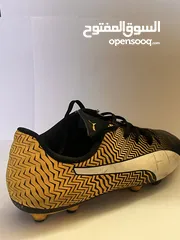  5 Unisex Puma kids football shoes (yellow) -  حذاء اطفال لون اصفر لكرة القدم (صالح للجنسين)
