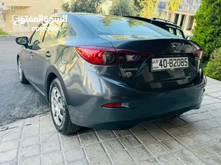  2 Mazda 3 model 2018