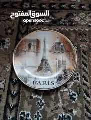  4 صحن اثري اصلي بصورة برج ايفيل وبكتابة PARIS بحالة ممتازة من التحف والنوادر بسعر مغري