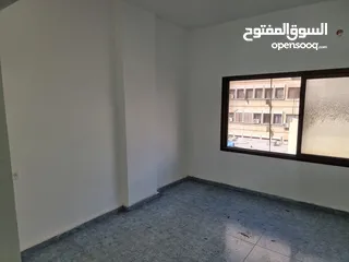  3 مكتب بالخلو او مخزن