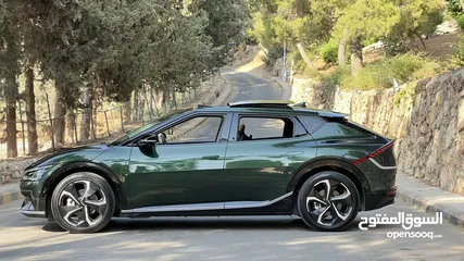  8 Kia EV6 2022 وارد كوري بحالة الوكالة اعلى صنف