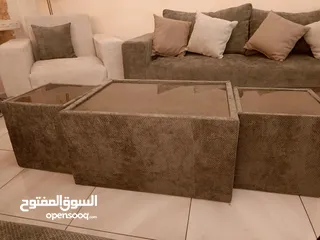  9 كنب تفصيل 8 مقاعد مريح جداً ولونه رائع وبحالة الوكالة