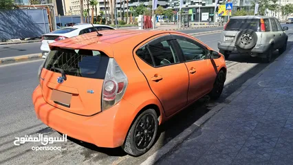  3 سيارة بريوس سي 2012 - Prius C  بحالة ممتازة 4 جيد