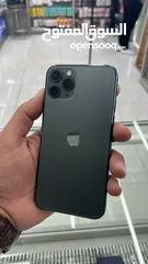  2 IPhone 13 + iPhone 11 Pro