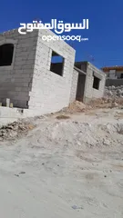  2 بيت مستقل عظم للبيع. جريبا