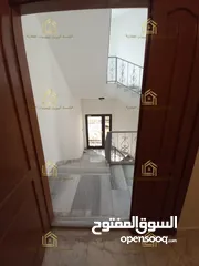  22 شقة طابقية - دابوق - 4نوم - 350م - ارضية - ترس - مدخل مستقل - قرب الخدمات -