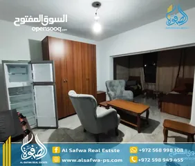  5 استديوهات مفروشه للايجار شارع القدس للشباب فقط قرب الفندق السياحي