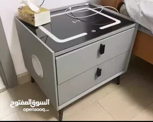  7 كومود / طاولة جانبية عصرية متعددة الاستخدامات  حوّل غرفتك لفضاء أذكى وأجمل مع الطاولة الجانبية