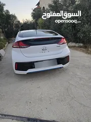  7 هيونداي ايونك