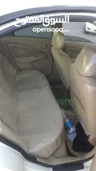  7 Nissan sunny2004