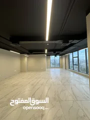  1 مكتب جديد للايجار 77m مميز جداً مجمع السعودي