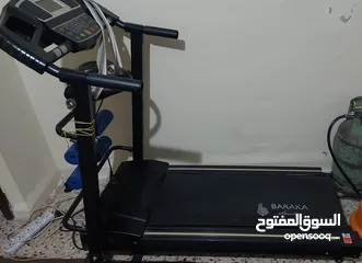  1 جهاز مشي ركض  بحالة الوكالة  مع جهاز تكسير الدهون