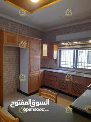  2 شقة ارضية مع ترس في عبدون