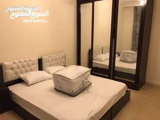  8 شقه للبيع مفروشه مقسمه 3 ستوديوهات مفروشه ومؤجره 600 د شهري