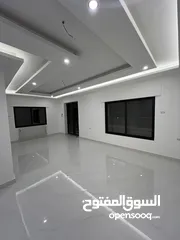  4 شقق مميزة مساحة 190 متر للبيع في شارع الحرية خلف دائرة اراضي جنوب عمان