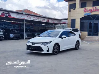  1 تويوتا كورولا هايبرد ترخيص 2022