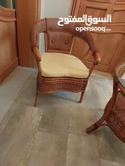  3 طقم قش مع طاوله