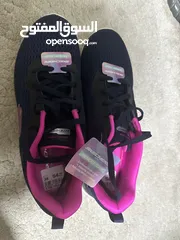  2 بوت جديد sketchers