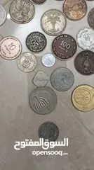  14 عملات قديمه من فئه لجنيه الاسرائيلي وليره السرائيليه وفئه الشيكل وعملاد معدنيه فلسطينيه