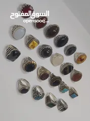  4 خواتم فضه 929 احجار كريمه و أوزان اغلبها خواتم ايرانيه ثقيله..
