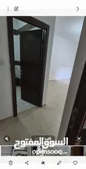  5 شقه للايجار ضاحيه الغدير عمارة رقم 5 طابق الثالث