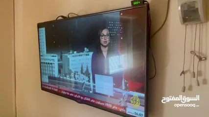  3 تلفزيون lg 42 إنش للبيع