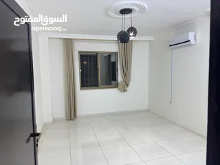  4 شقة 120 متر للايجار