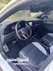  4 VW Golf GTI 2023