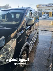  2 باص هيونداي جراند 2010
