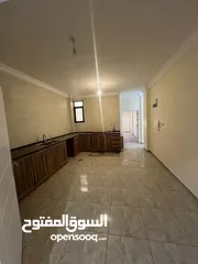  11 شقة كبيرة بمدخل مستقل تشطيب ديلوكس للايجار (مساحة 150م2)