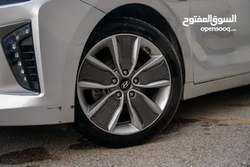  4 هيونداي ايونيك هايبرد 2017 وارد كوري