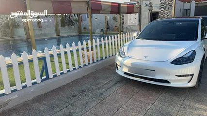  3 تسلا موديل 3 لون أبيض لؤلؤي 2022 Tesla model 3 . 2022