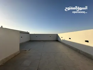  4 شقة مع سطح في الرياض حي عرقة
