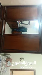  3 اثاث منزلي للبيع  بحاله ممتازه جدا