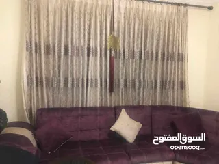  13 طقم ضيوف كورنر للبيع مع طاولات و برادي