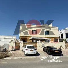  1 فيلا للإيجار في الخوض السادسة villa for rent in Alkhoud 6 very elegant and affordable