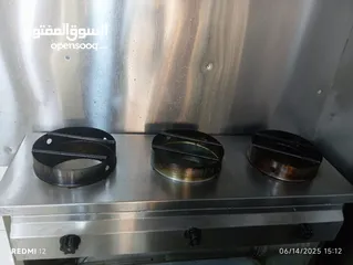  12 فرصة ذهبية للاستثمار! مطعم جاهز للبيع بسعر أقل من التكلفة – فقط 20000 دينار