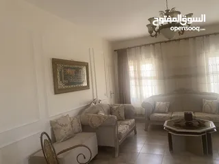  3 بيت مستقل للبيع منطقة هادئة ومريحة للسكن