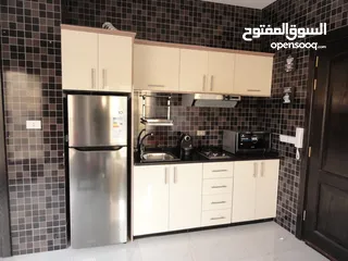  3 شقة غرفة نوم و صالة فخمه 63م للإيجار في اجمل أحياء دير غبار
