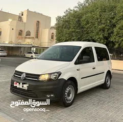  2 Volkswagen Caddy 2019 7 Seaters