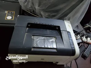  2 طابعة HP ليزر ملون شبه جديد