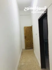  6 منزل مستقل (طابقين)  للبيع الزرقاء-جناعة ،مدخل منفصل لكل طابق