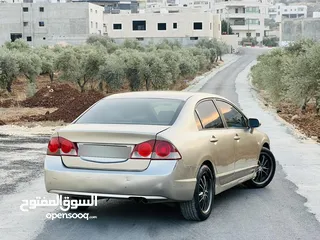  4 بسعر حرق ع الكاش  هوندا