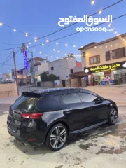  5 سيات ليون 2016 (أوتمات) / مميزة وبحالة الشركة وبسعر مميز عالكاش فقط