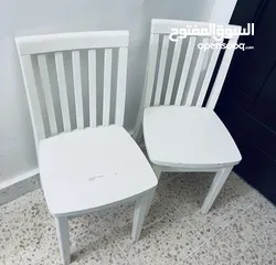  2 كرسيين خشبيين للأطفال